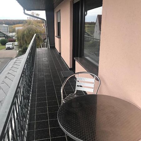 Fuer Pendler Und Monteure Oder Ferienwohnung Zum Erholen Ober-Ramstadt Exterior foto